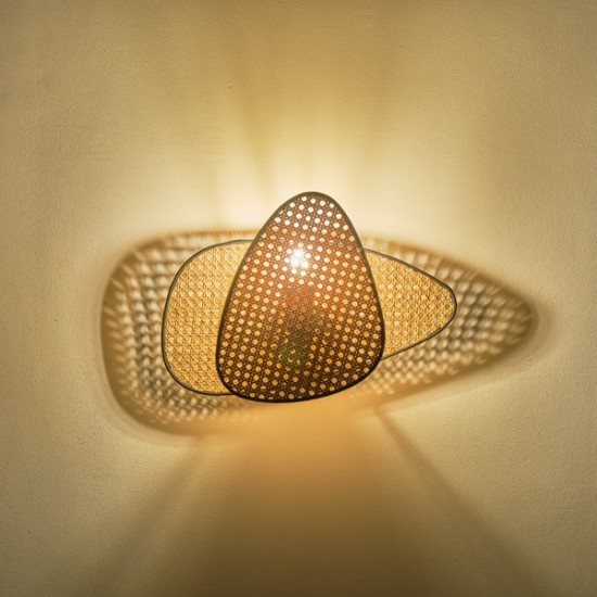 ΑΠΛΙΚΑ ΤΟΙΧΟΥ ΡΑΤΤΑΝ 1XE27 Max 15W 430X300mm ΚΑΦΕ-ΜΑΥΡΟ ARTE ILLUMINA KAI